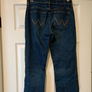 Wrangler QBaby Womens Sz 3/4X34 No Gap Waistband Blue Denim Western Jeans